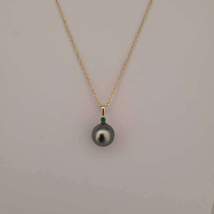 Tahiti Pearl 9-10 mm Round shape high Luster and dark  color, Emerald Precious Stone