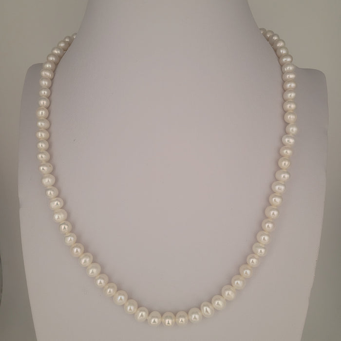 Cultured Pearls Necklace 5-6 mm Silver Clasp