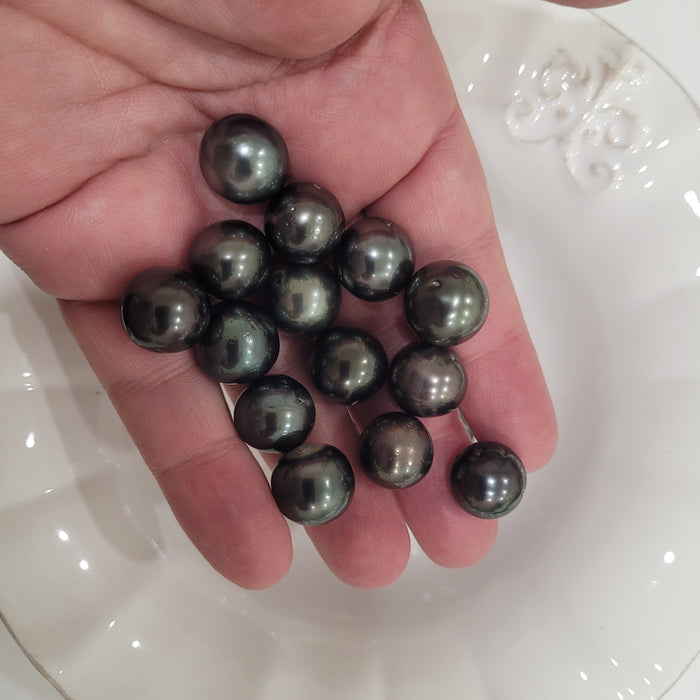 Tahiti Pearls 13-14 mm Dark Color, Very High Luster, Semi-Round